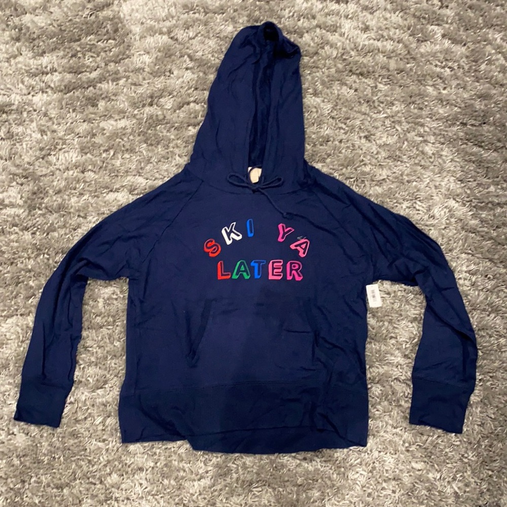Small, gap, “Ski Ya Later” long sleeve shirt with hood